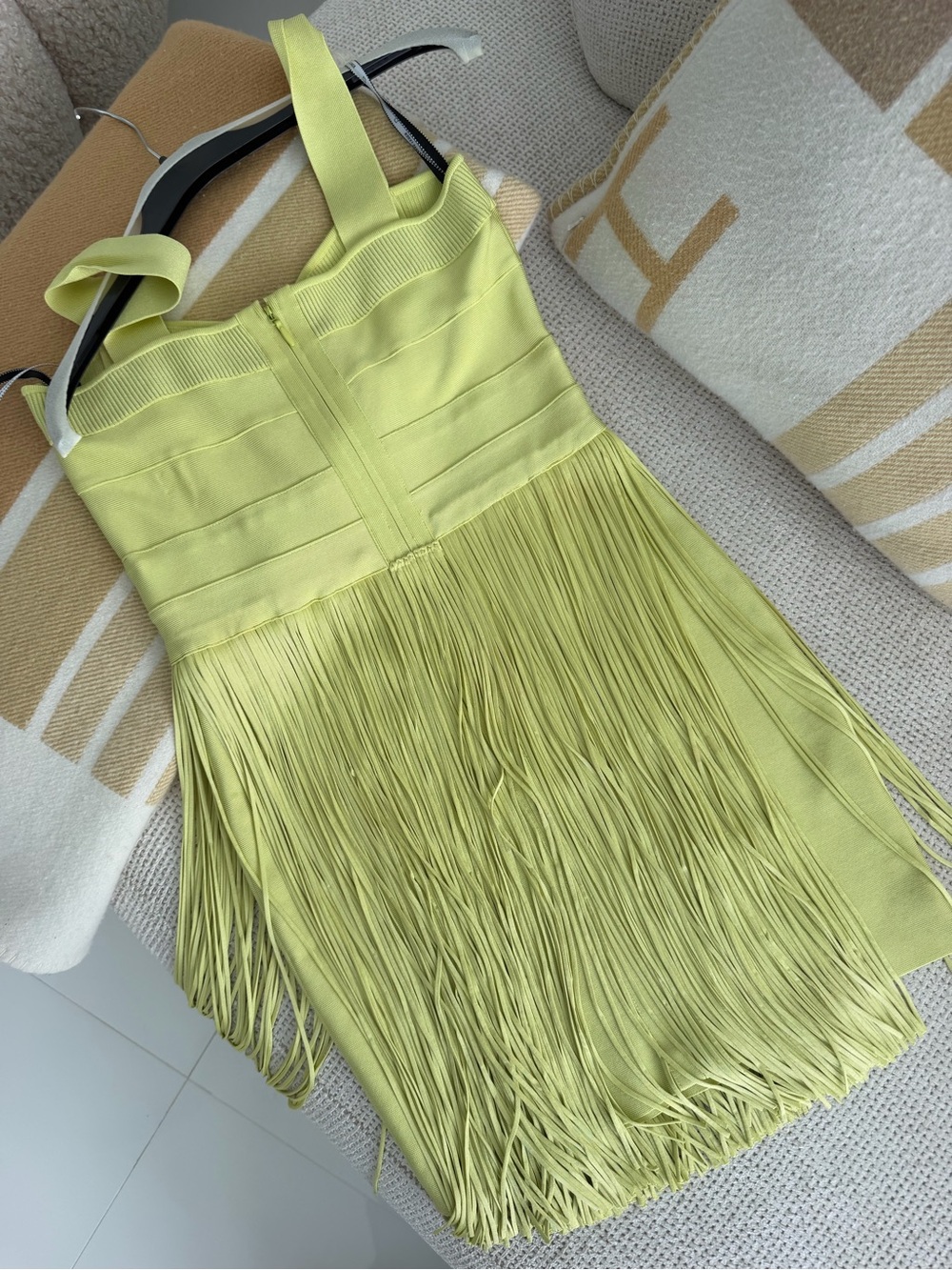 Herve Leger Paris Chartreuse Fringe Bandage Dress M - Picture 2 of 3